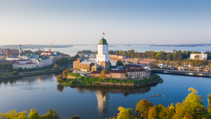 Топ-15 замков и дворцов России, которые стоит увидеть